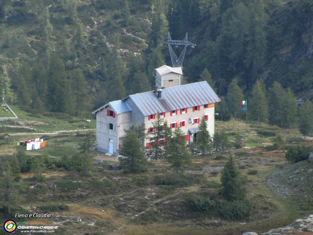 12 Rifugio Laghi Gemelli.JPG